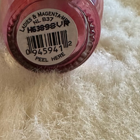 O•P•I Nail Polish LADIES & MAGENTA-MEN - Picture 3 of 3